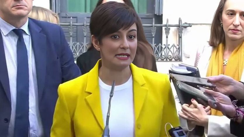 Declaraciones de Isabel Rodríguez a la prensa en el Congreso