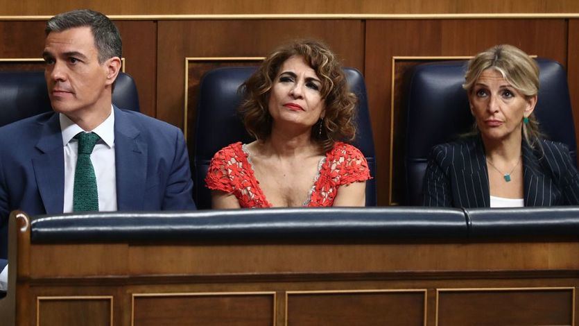 Pedro Sánchez, María Jesús Montero y Yolanda Díaz, en el Congreso