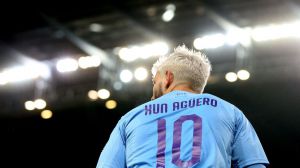 Las redes se ceban con el 'Kun' Agüero: sus testículos peligran tras la derrota del City