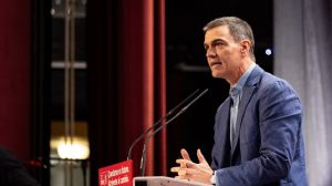 Sánchez, al PP: "No se puede ser europeísta por la mañana y acostarse con la ultraderecha por la noche"