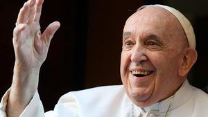 Las pruebas realizadas al papa Francisco dejan ver una "evolución normal" de su neumonía