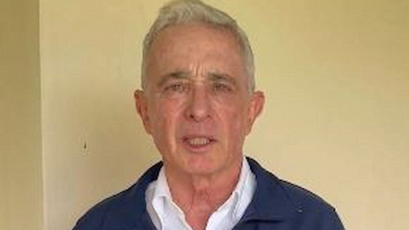 Álvaro Uribe, ex presidente de Colombia