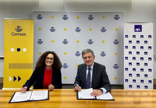 Firma del acuerdo entre Correos y AXA