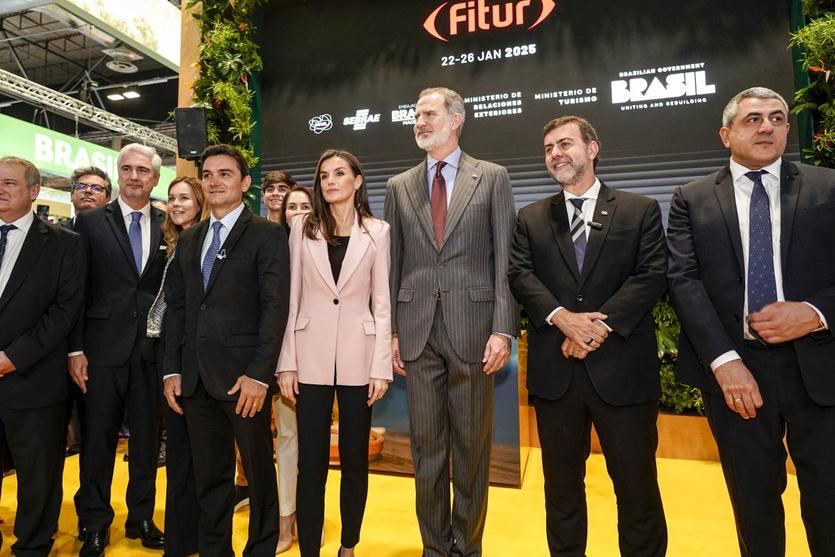 Fitur inaugura su 45ª edición con la presencia de los Reyes y Brasil como país socio