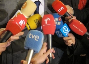 Los periodistas de Castilla-La Mancha denuncian que "la debilidad de los medios aumenta la propaganda y la manipulación"