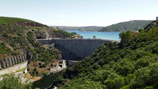 Central hidroeléctrica de bombeo de Valdecañas